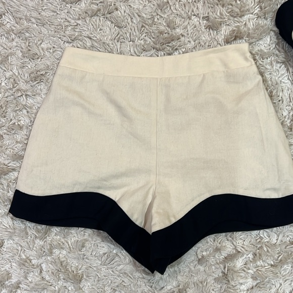 AUREUM Linen Scallop Hem Matching Short Set  High-rise Natural & Black Small NWT - Picture 5 of 14